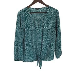West Kei Stitch Fix Green and White Long Sleeve Blouse with Front Tie - Large